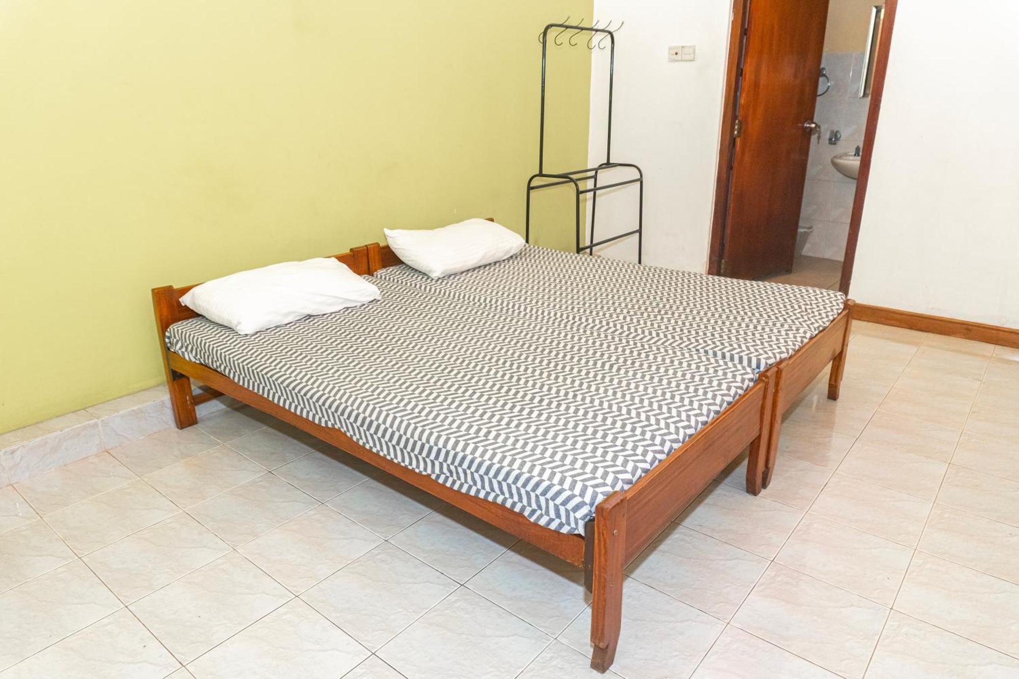 كاندي Antique Tourist Lodge المظهر الخارجي الصورة