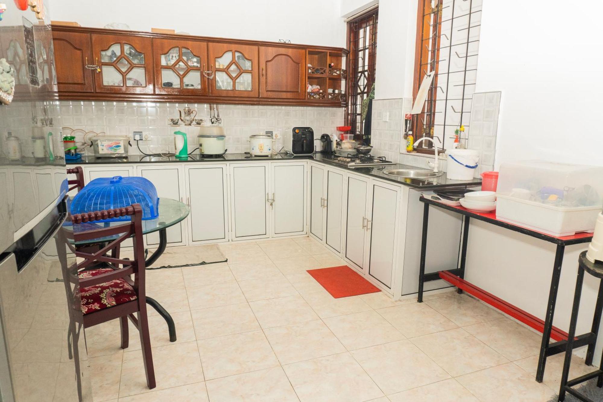 كاندي Antique Tourist Lodge المظهر الخارجي الصورة
